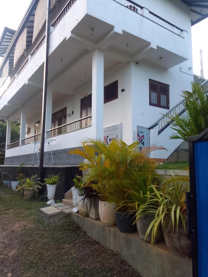 디크웰라 Sunhill Rest Hiriketiya B&B 외부 사진