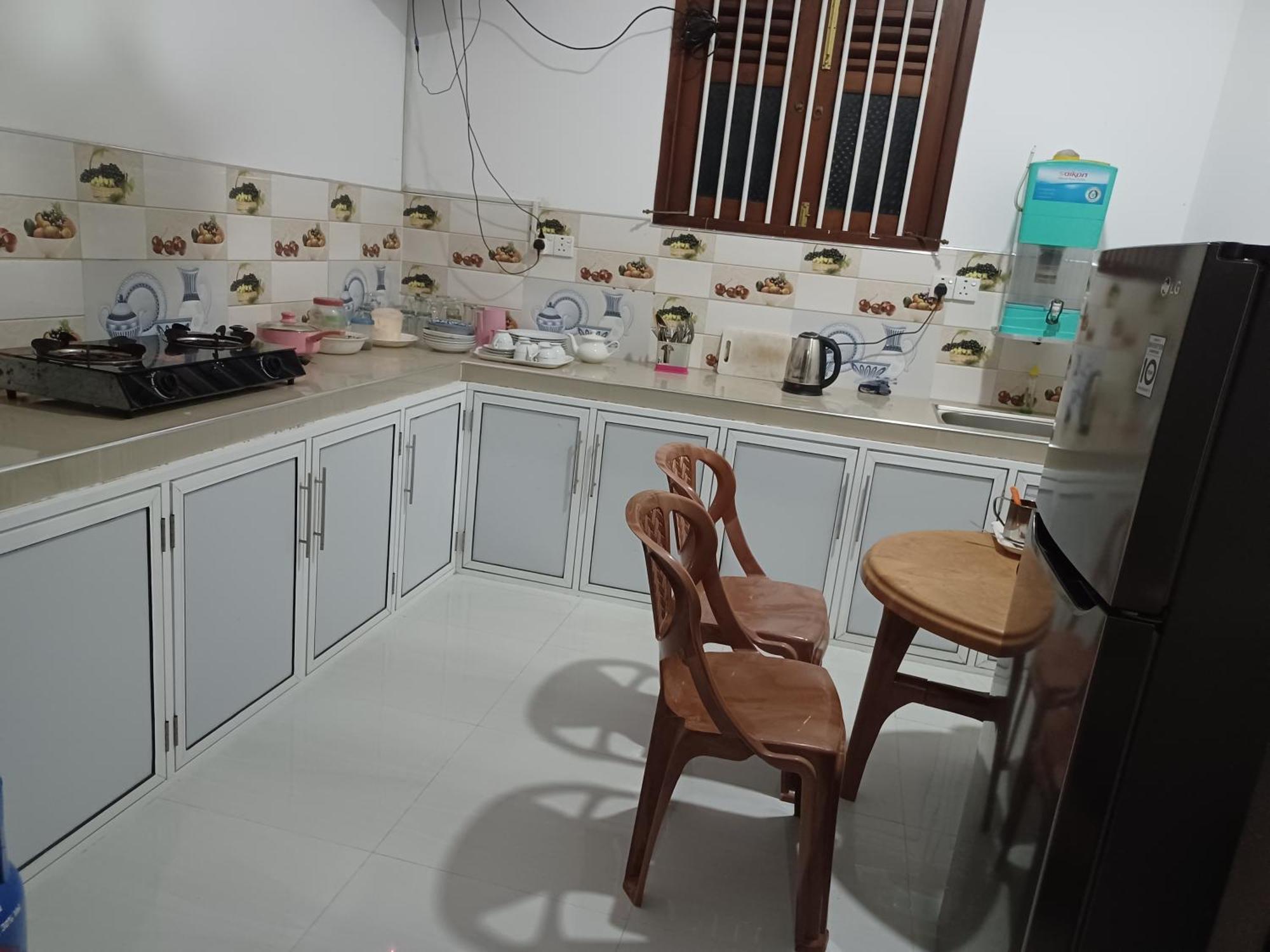 디크웰라 Sunhill Rest Hiriketiya B&B 외부 사진